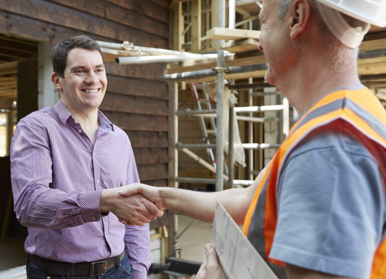 How to Kindly Handle Late Customer Payments (Free Contractor Letter Template)