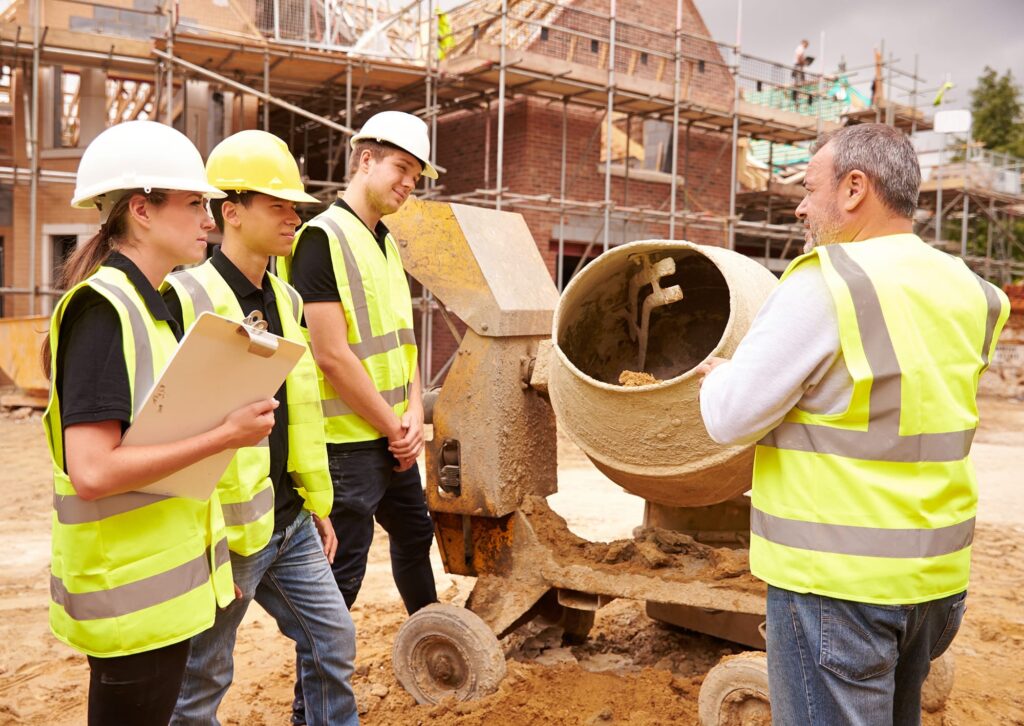 how contractors manage generation gaps