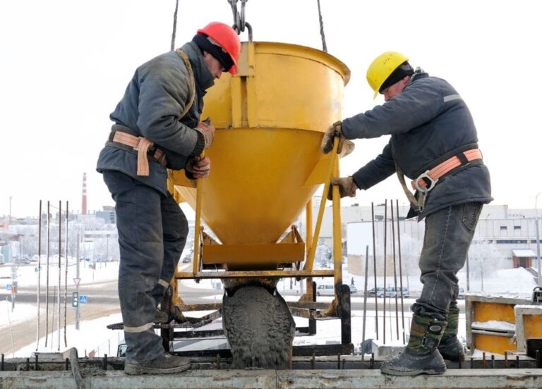 7 Tips for Pouring Concrete Foundations in Cold Weather