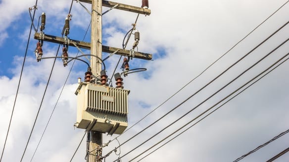 pentachlorophenol wood utility pole